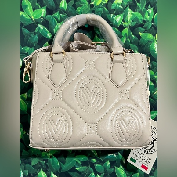 Valentino Orlandi Handbags - NWT Valentino Orlandi small light taupe vegan leather purse (8inx7inx4in)